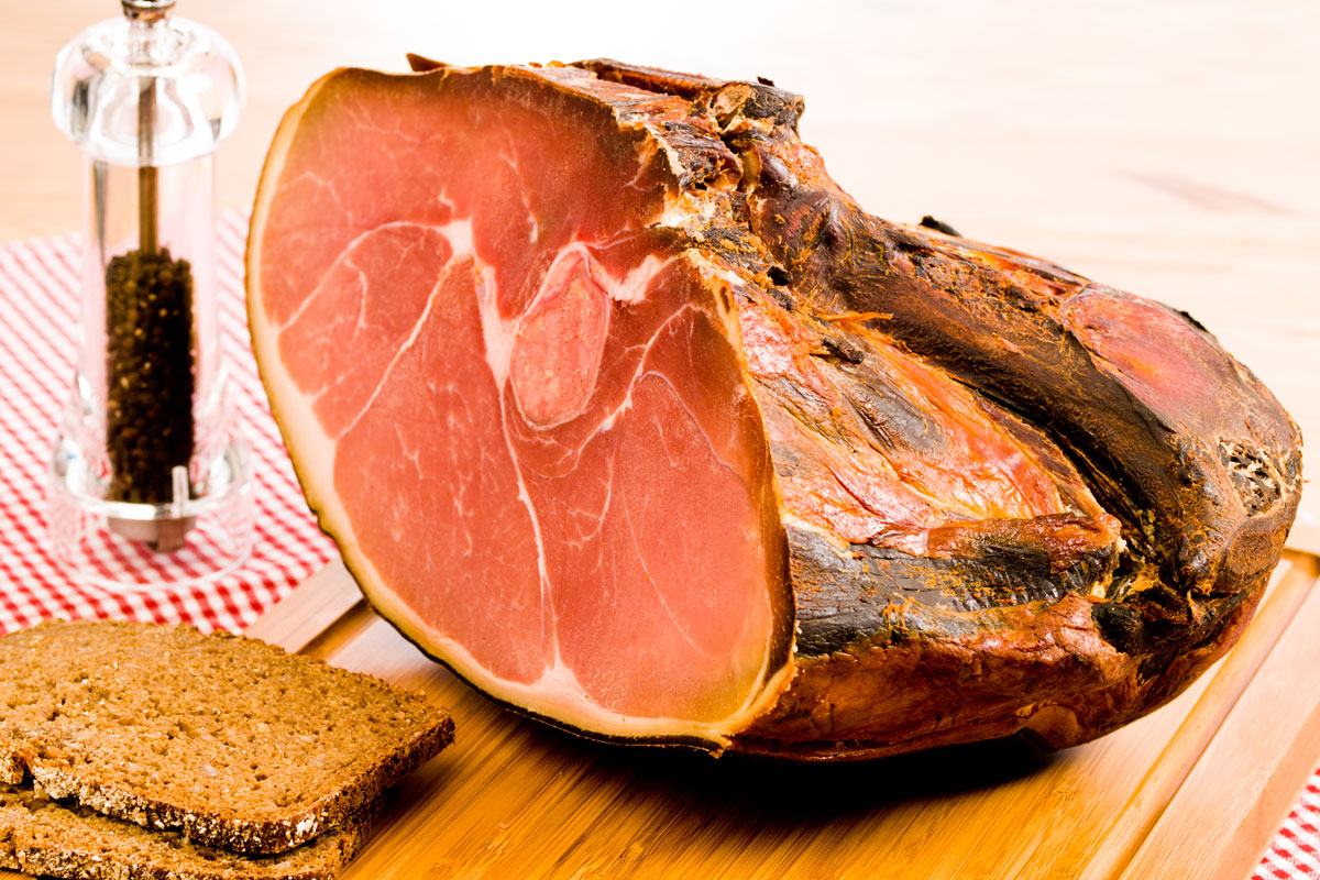 Untere Hälfte mit Knochen