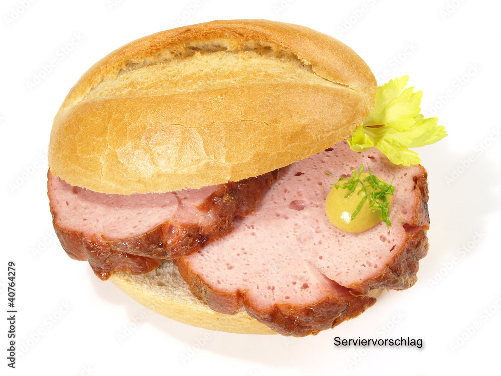 Fleischkase-im-Brotchen